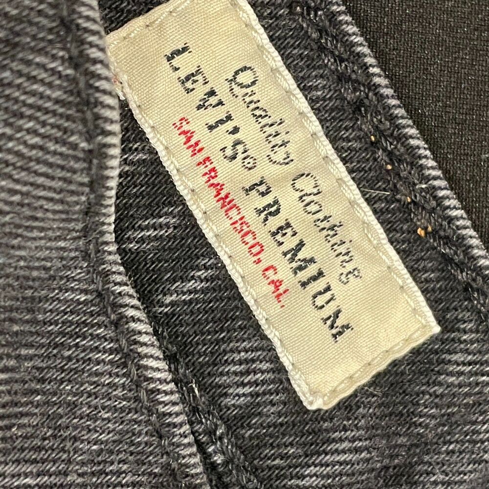 ~ LEVI'S 26 Ribcage Shorts Boho Cut Offs Button Fly Denim Black/Gray Fray Rolled - Picture 4 of 14